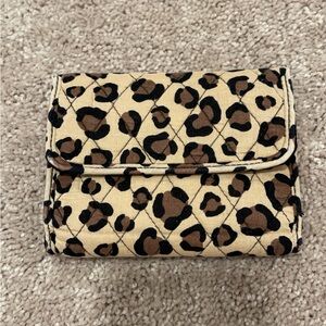 Vera Bradley print  trifold wallet